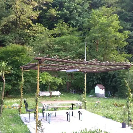 Dom wakacyjny The Green House *